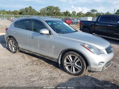 INFINITI JOURNEY 2015