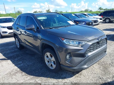 TOYOTA RAV4 2019