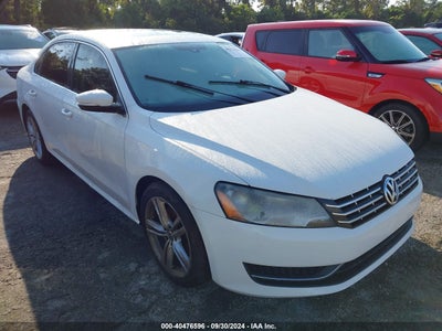 VOLKSWAGEN PASSAT 2015
