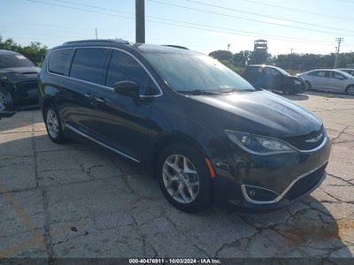 CHRYSLER PACIFICA 2020