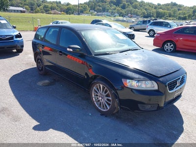 VOLVO V50 2010