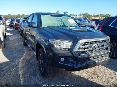 TOYOTA TACOMA 2017