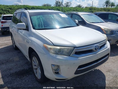 TOYOTA HIGHLANDER HYBRID 2013