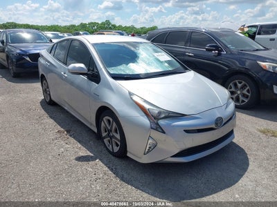 TOYOTA PRIUS 2017