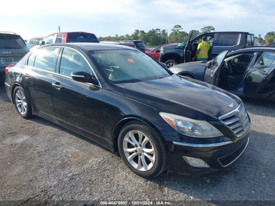HYUNDAI GENESIS 2013