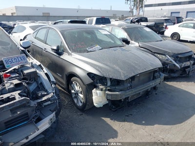 FORD FUSION HYBRID 2019