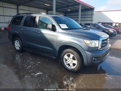 TOYOTA SEQUOIA 2010