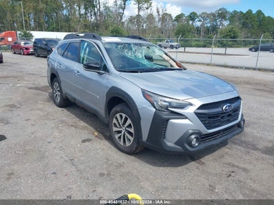 SUBARU OUTBACK 2024