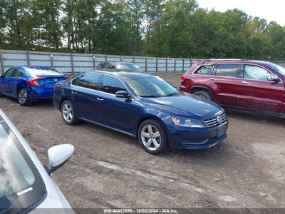 VOLKSWAGEN PASSAT 2013