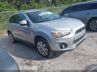 MITSUBISHI OUTLANDER SPORT 2014