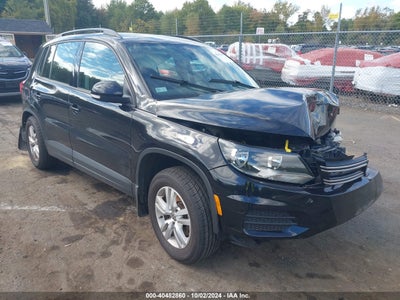 VOLKSWAGEN TIGUAN 2015