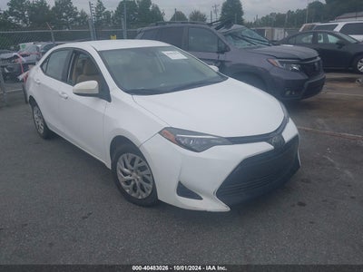 TOYOTA COROLLA 2017