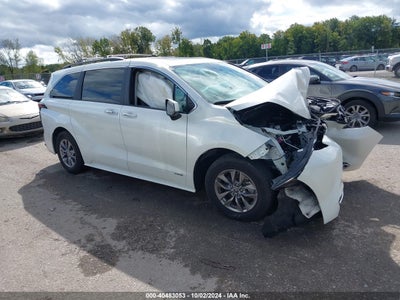 TOYOTA SIENNA 2021