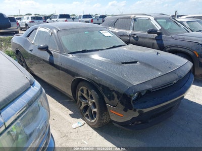 DODGE CHALLENGER 2016