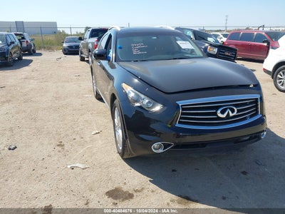 INFINITI QX70 2014
