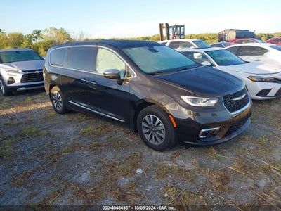 CHRYSLER PACIFICA HYBRID 2022