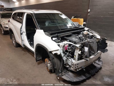 TOYOTA HIGHLANDER 2023