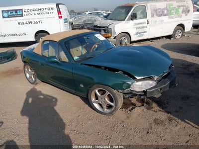 MAZDA MX-5 MIATA 2001