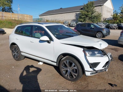 VOLKSWAGEN TOUAREG 2017