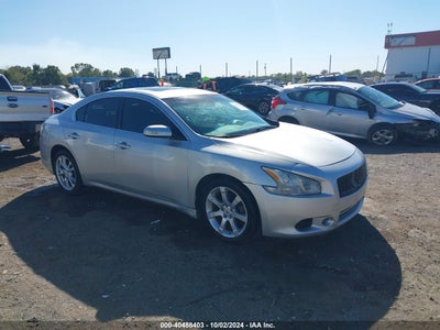 NISSAN MAXIMA 2012