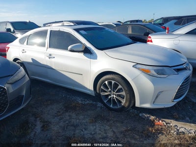 TOYOTA AVALON 2017