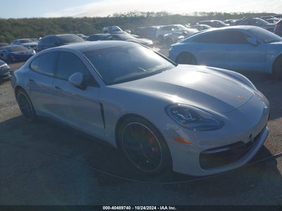 PORSCHE PANAMERA 2023