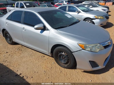 TOYOTA CAMRY 2012