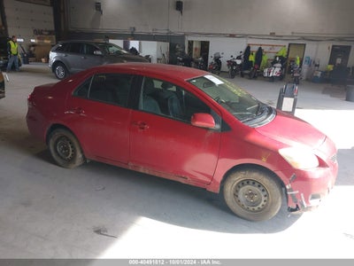 TOYOTA YARIS 2010