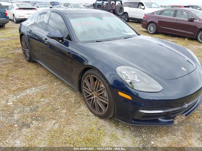 PORSCHE PANAMERA 2018