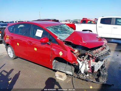 TOYOTA PRIUS V 2014