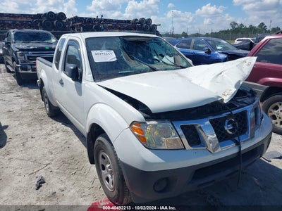 NISSAN FRONTIER 2017