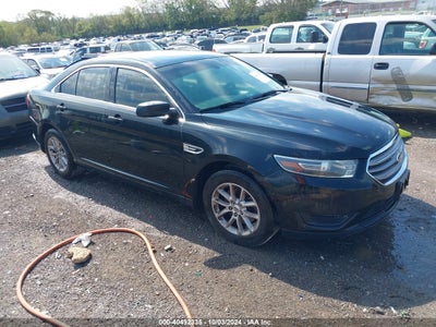FORD TAURUS 2015
