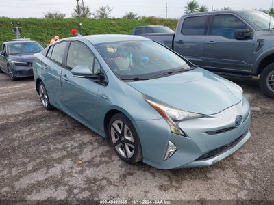 TOYOTA PRIUS 2016