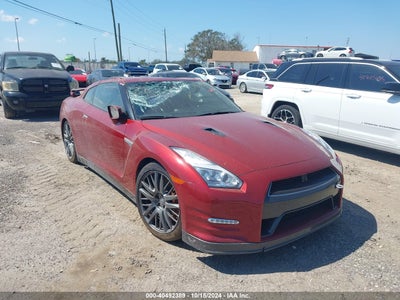 NISSAN GT-R 2016