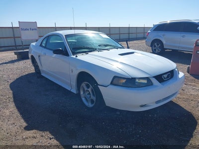 FORD MUSTANG 2001