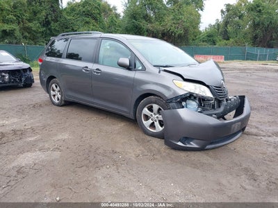 TOYOTA SIENNA 2012
