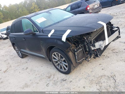 AUDI Q7 2018