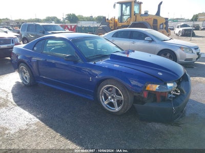 FORD MUSTANG 2000