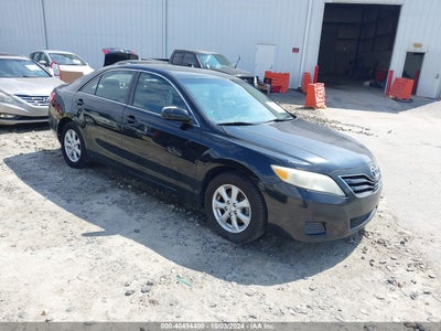 TOYOTA CAMRY 2011