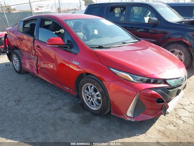 TOYOTA PRIUS PRIME 2019