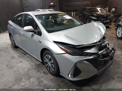 TOYOTA PRIUS PRIME 2021