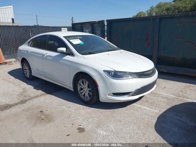 CHRYSLER 200 2015