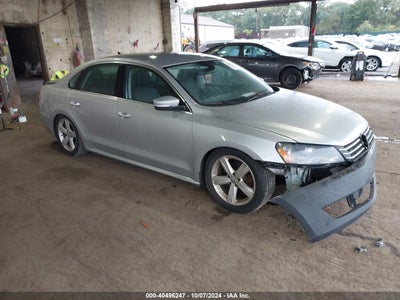 VOLKSWAGEN PASSAT 2013