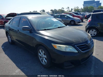 TOYOTA CAMRY 2011