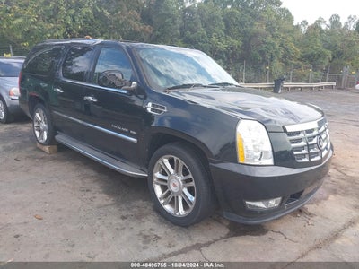 CADILLAC ESCALADE ESV 2011