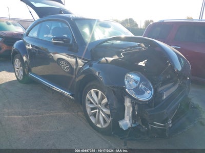 VOLKSWAGEN BEETLE 2017