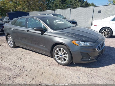 FORD FUSION HYBRID 2019