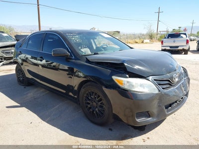 TOYOTA CAMRY 2011
