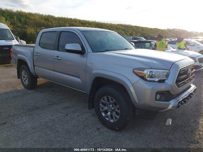 TOYOTA TACOMA 2017