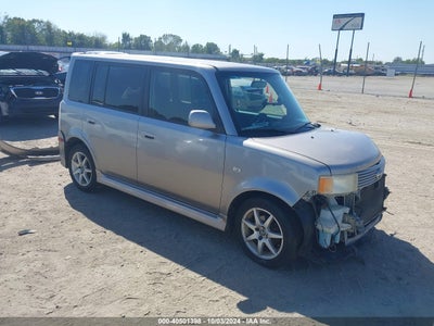 SCION XB 2005